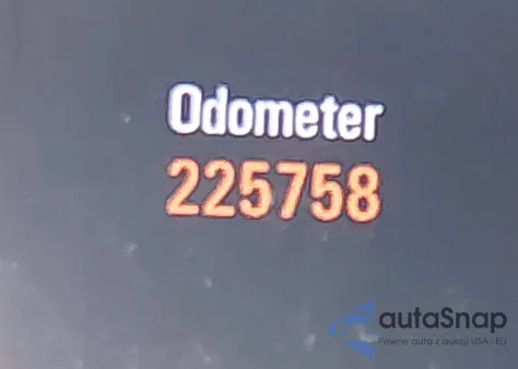2010 Buick Lacrosse Cxs z USA, uszkodzony, nr VIN 1G4GE5EV4AF108990